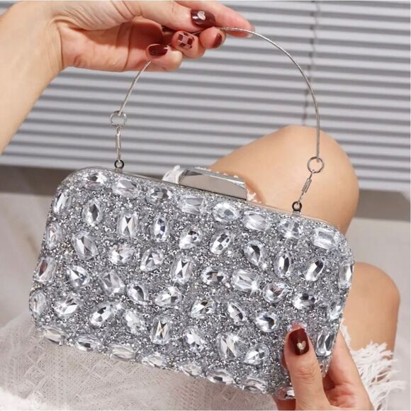 Elegant Rhinestone Jewel Encrusted Evening Clutch Purse - Picture 6 of 7